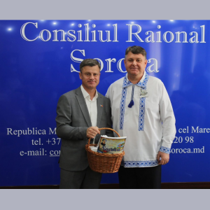 Președintele raionului Briceni a onorat invitația Consiliului Raional Soroca la un amplu eveniment cultural